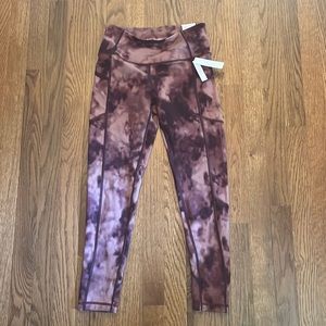New with tags Victoria’s Secret 7/8 length leggings size 6